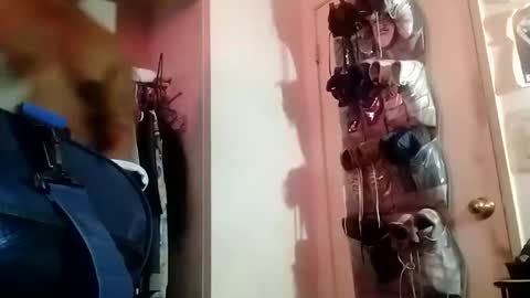 Snapshot of hbdj2164 chatting on January 11, 2025, 7:27 pm hbdj2164 online show from January 11, 2025, 7:27 pm