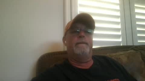 Hdeuce22 online show from June 10, 2026, 11:24 pm