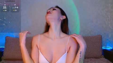 hea_jung online show from January 18, 2025, 9:24 am