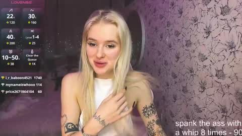 Snapshot of healing__girl chatting on January 5, 2025, 11:48 am Valeria online show from January 5, 2025, 11:48 am