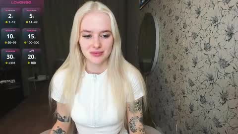 Snapshot of healing__girl chatting on January 12, 2025, 9:40 am Valeria online show from January 12, 2025, 9:40 am