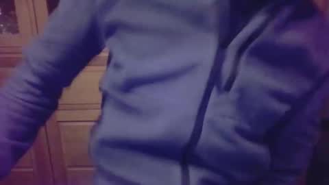 Heart online show from April 11, 2026, 11:53 pm