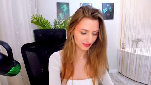 Snapshot of heartedlove_1 chatting on February 23, 2025, 6:49 am heartedlove_1 online show from February 23, 2025, 6:49 am