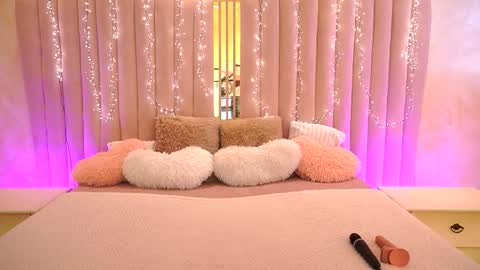 Snapshot of heavenelle chatting on March 2, 2026, 7:09 am heavenelle online show from March 2, 2026, 7:09 am