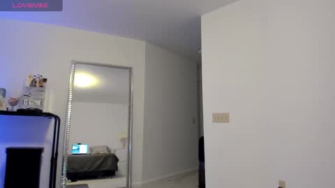 Helen online show from January 19, 2025, 4:54 am