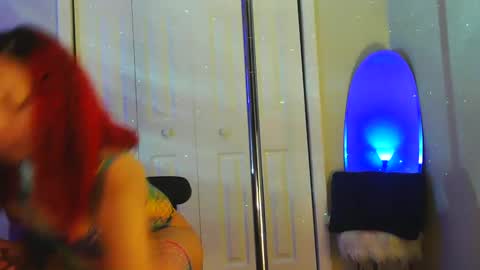 Heavenllyy online show from January 4, 2025, 10:55 pm