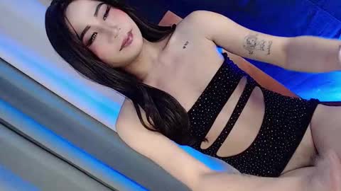 Mickey online show from December 17, 2025, 12:00 pm