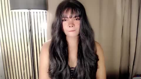 KENDAL online show from December 18, 2025, 1:11 am