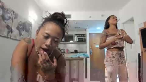 Snapshot of heavenngirlyy444 chatting on February 10, 2025, 4:19 am Heaven online show from February 10, 2025, 4:19 am