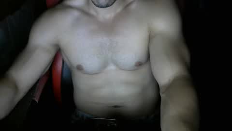 Snapshot of hebarsensei chatting on May 2, 2026, 4:28 am hebarsensei online show from May 2, 2026, 4:28 am