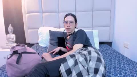 Keira Hecate online show from February 17, 2025, 7:21 pm