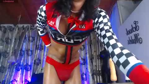 Snapshot of hecate_doll chatting on July 9, 2026, 5:00 am hecate_doll online show from July 9, 2026, 5:00 am