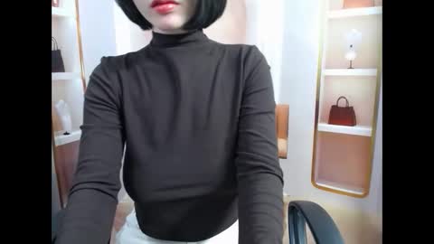 love bug online show from February 2, 2026, 11:58 pm