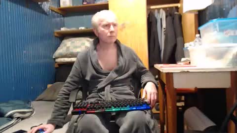 hedonista67 online show from January 12, 2026, 5:07 pm