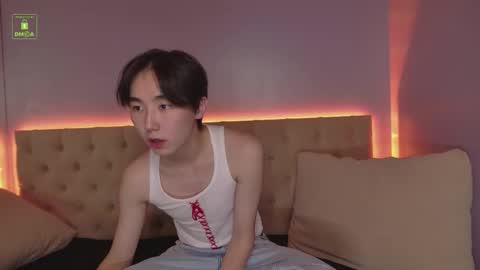 HEEJIN online show from September 20, 2025, 3:35 pm