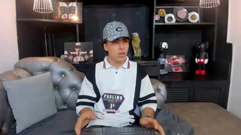 Snapshot of heellboy_ chatting on October 24, 2025, 8:49 pm heellboy_ online show from October 24, 2025, 8:49 pm