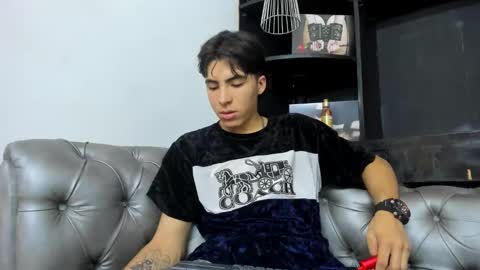 Snapshot of heellboy_ chatting on November 1, 2025, 7:49 pm heellboy_ online show from November 1, 2025, 7:49 pm