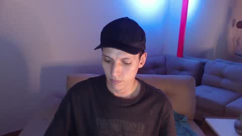 hefesto_69 online show from January 27, 2025, 11:22 pm