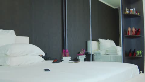 Helen online show from December 25, 2024, 2:25 am