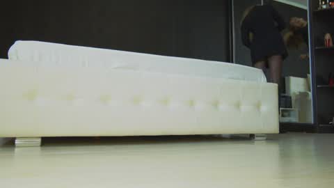 Helen online show from December 27, 2024, 4:47 am