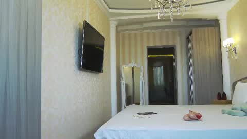 Snapshot of hefner_girl chatting on July 28, 2026, 3:08 pm Helen online show from July 28, 2026, 3:08 pm