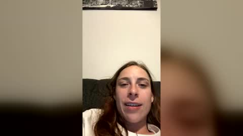 Snapshot of heidi_is_here_72 chatting on June 17, 2026, 12:35 am heidi_is_here_72 online show from June 17, 2026, 12:35 am
