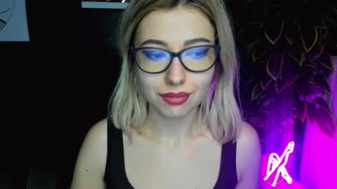 Snapshot of heidi_pleasure chatting on February 26, 2025, 10:47 am Heidi online show from February 26, 2025, 10:47 am