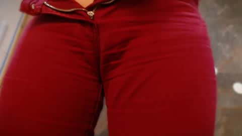 Snapshot of heidy_wells chatting on September 27, 2025, 12:21 pm Heidy online show from September 27, 2025, 12:21 pm