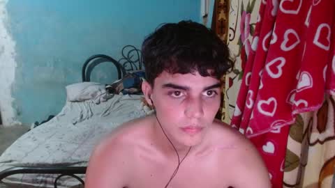 heiker__ online show from June 5, 2026, 2:07 am