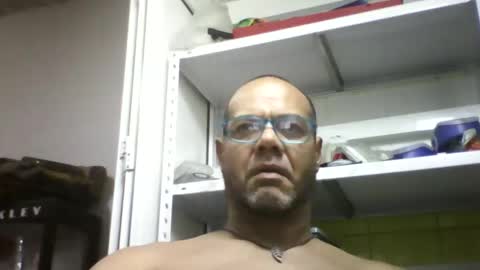 Heist Stein online show from October 14, 2025, 8:20 pm