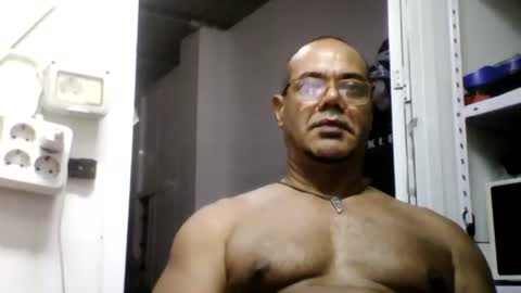 Heist Stein online show from August 4, 2026, 10:12 pm