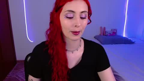 Snapshot of heizer_ chatting on February 25, 2025, 10:50 pm ETHEREAL HEIZER online show from February 25, 2025, 10:50 pm