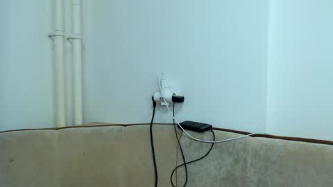 helen_adams_ online show from December 2, 2024, 2:30 pm