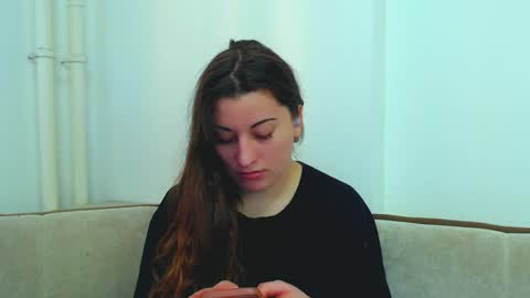 helen_adams_ online show from January 20, 2025, 7:04 am