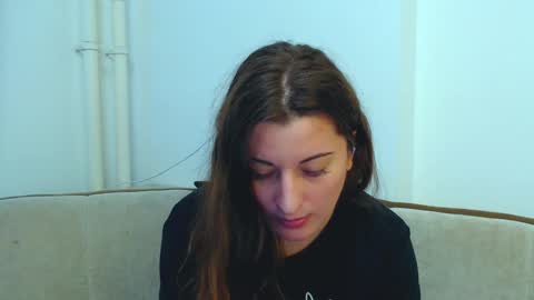 helen_adams_ online show from January 24, 2025, 11:59 am