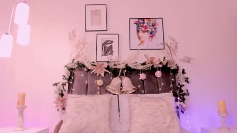 Helen  online show from December 4, 2024, 5:11 pm