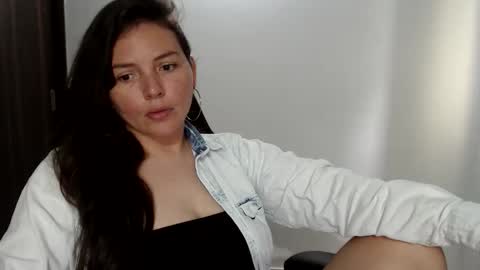 helena online show from October 27, 2025, 3:49 pm