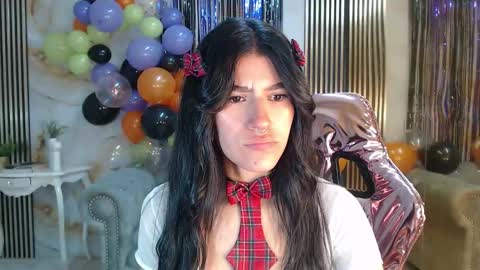 helena1_s online show from October 26, 2025, 8:37 pm