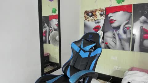 Snapshot of helena_weller chatting on September 8, 2025, 8:52 pm helena online show from September 8, 2025, 8:52 pm