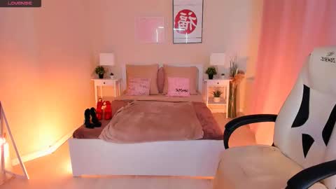 Helena online show from September 13, 2025, 1:44 pm