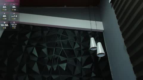 Helena Saenz online show from November 13, 2025, 12:15 pm