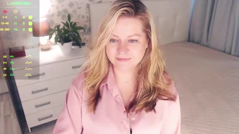 Helena Bonham online show from January 5, 2025, 7:49 am