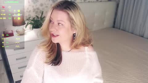 Helena Bonham online show from January 9, 2025, 3:47 am