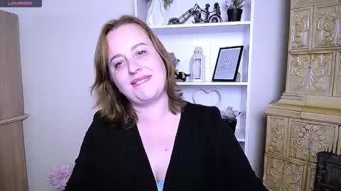 Helen online show from October 3, 2025, 8:00 am