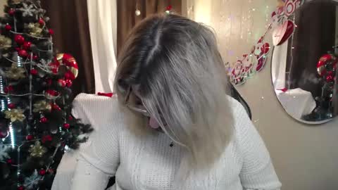 helenenigma online show from December 29, 2024, 4:59 am