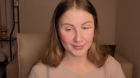 Helen online show from September 20, 2025, 2:01 am