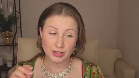 Snapshot of helens_lov chatting on July 10, 2026, 3:00 am Helen online show from July 10, 2026, 3:00 am