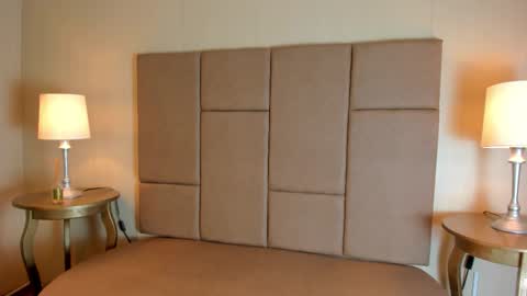 Helen or Hells online show from March 7, 2026, 12:02 pm