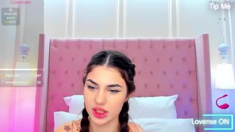 Helen online show from December 3, 2025, 1:42 pm