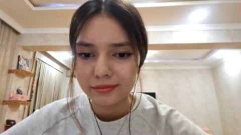 Alice online show from September 12, 2025, 1:33 pm